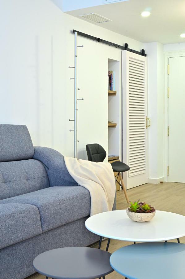 Appartamento Myflats Plaza Alicante Esterno foto
