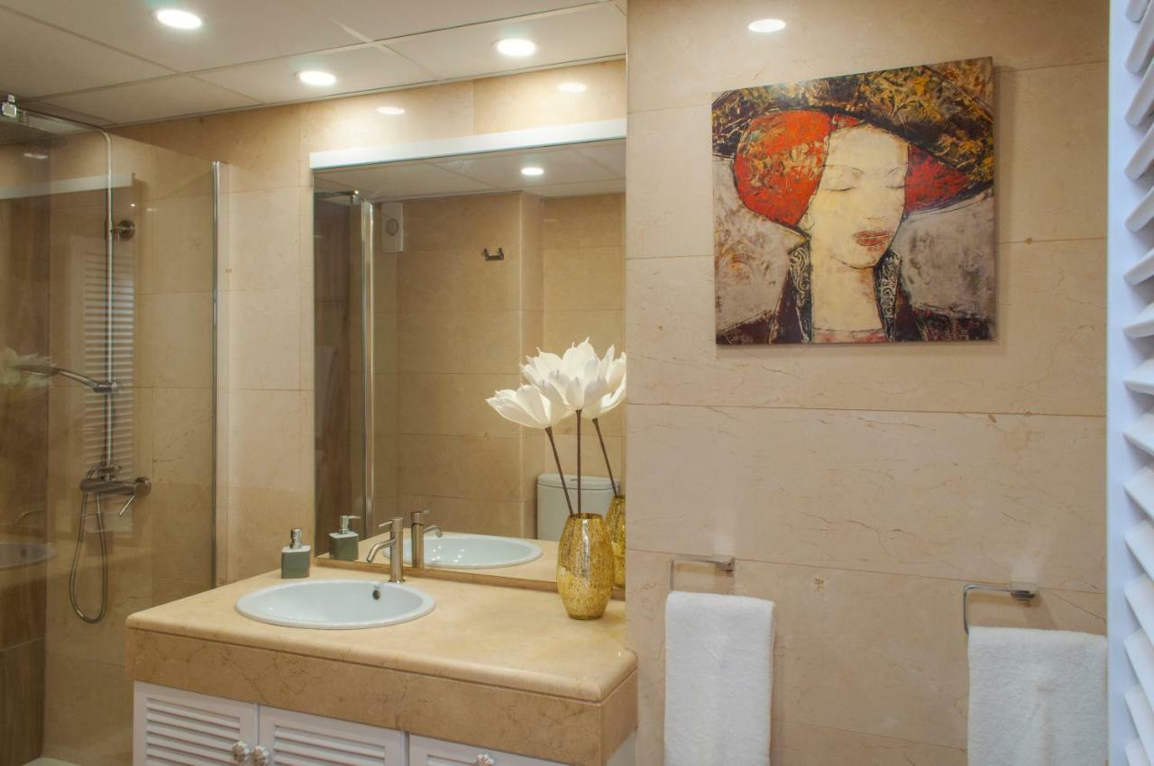 Appartamento Myflats Plaza Alicante Esterno foto
